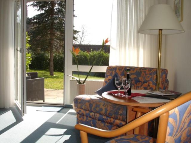 Hotel Kurallee Меерсбург Екстериор снимка